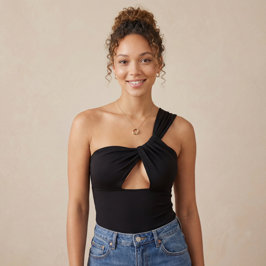 Blusa Asimétrica Negra Minimal