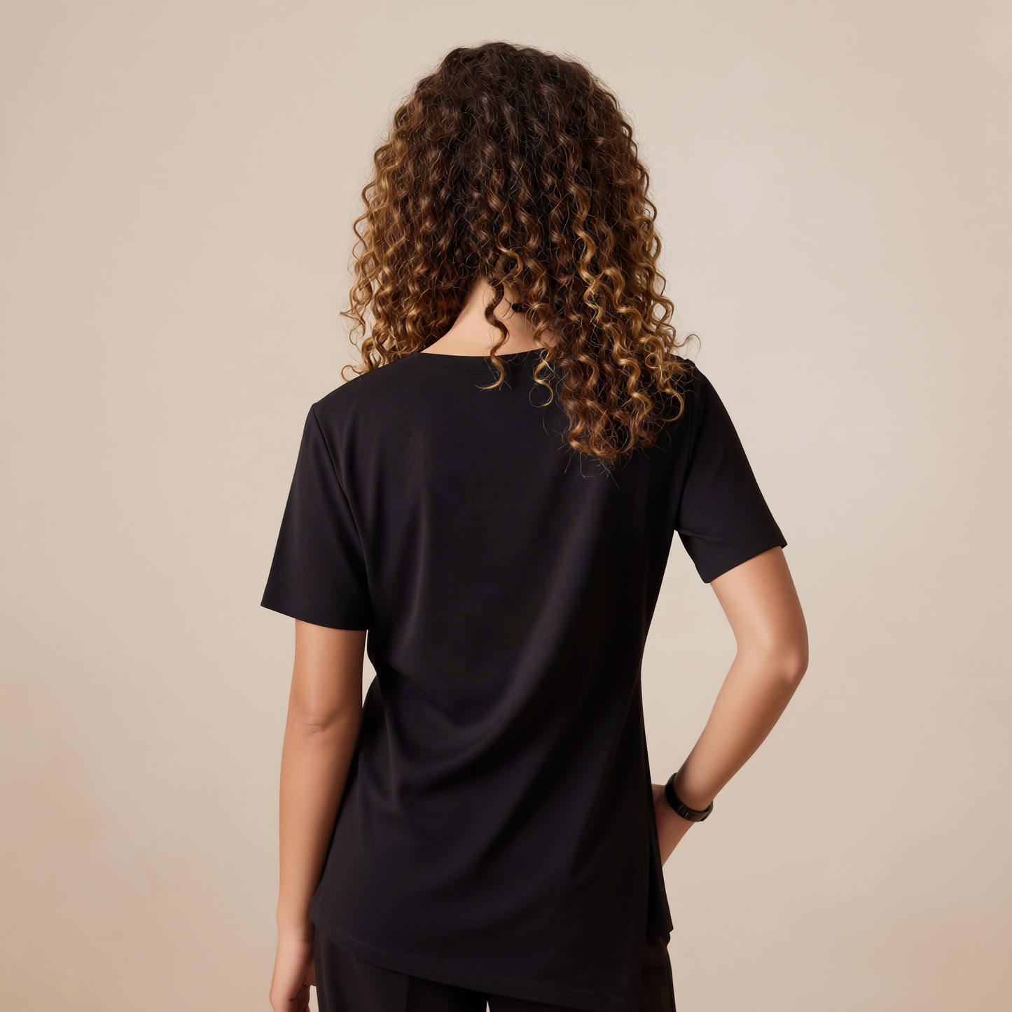 Camiseta con Nudo Lateral Negra