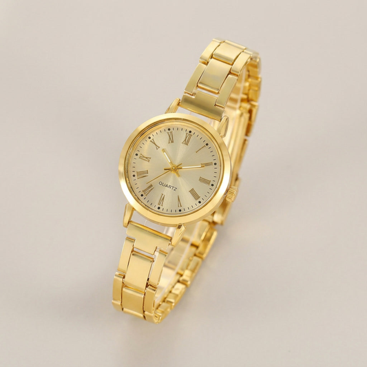 Reloj clásico dorado